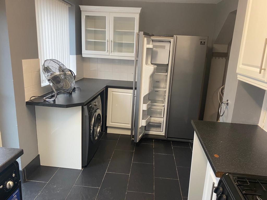 3 bedroom house on Nunts Lane, Coventry, CV6 4GJ area.